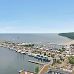 Sea Towers Apartamento