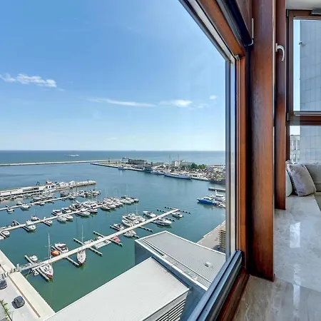 Sea Towers * グディニャ