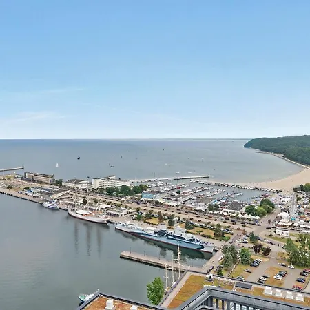 Sea Towers Lägenhet