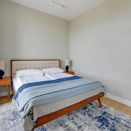 Sea Towers アパート *