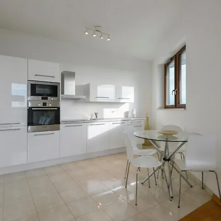 アパート Sea Towers