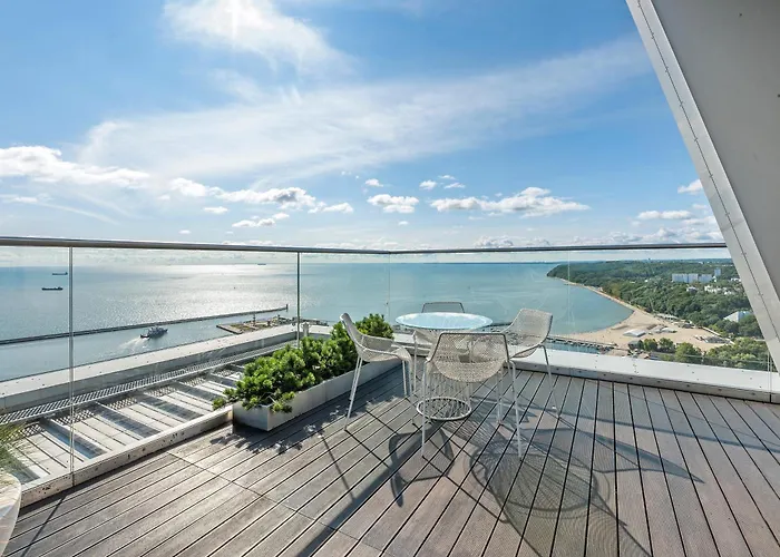 Lägenhet Sea Towers